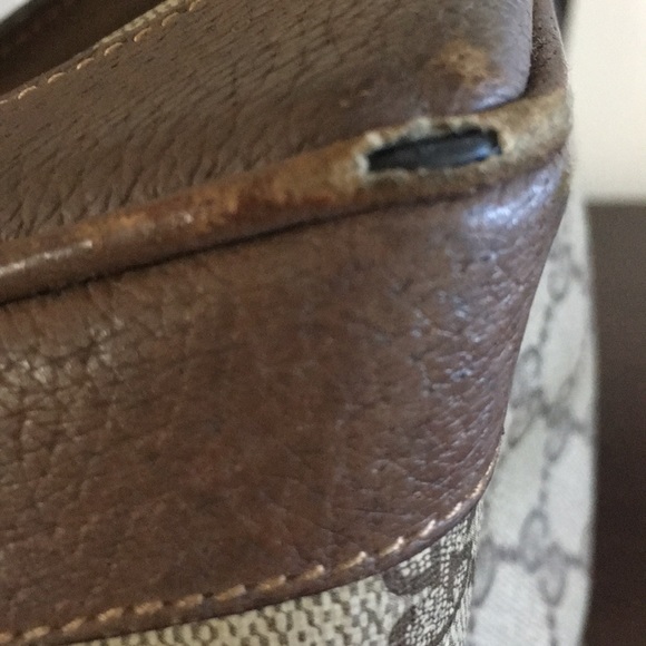 Authentic Gucci signature monogram satchel - Picture 5 of 10